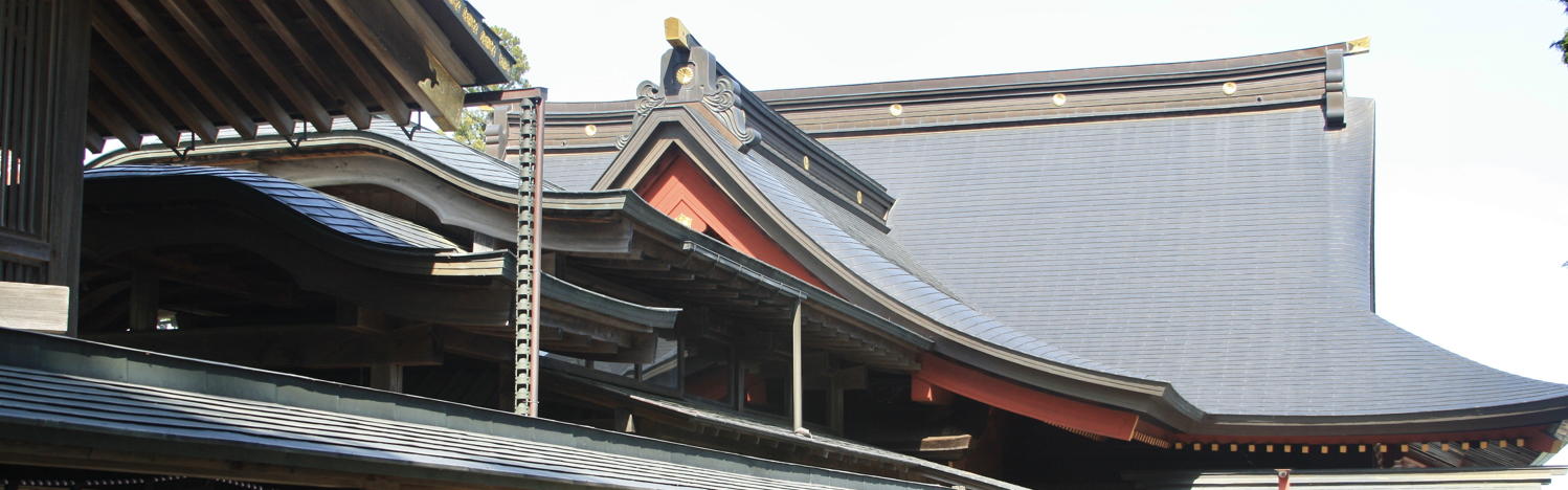 Pat of the shrine buildings at Mitakesan