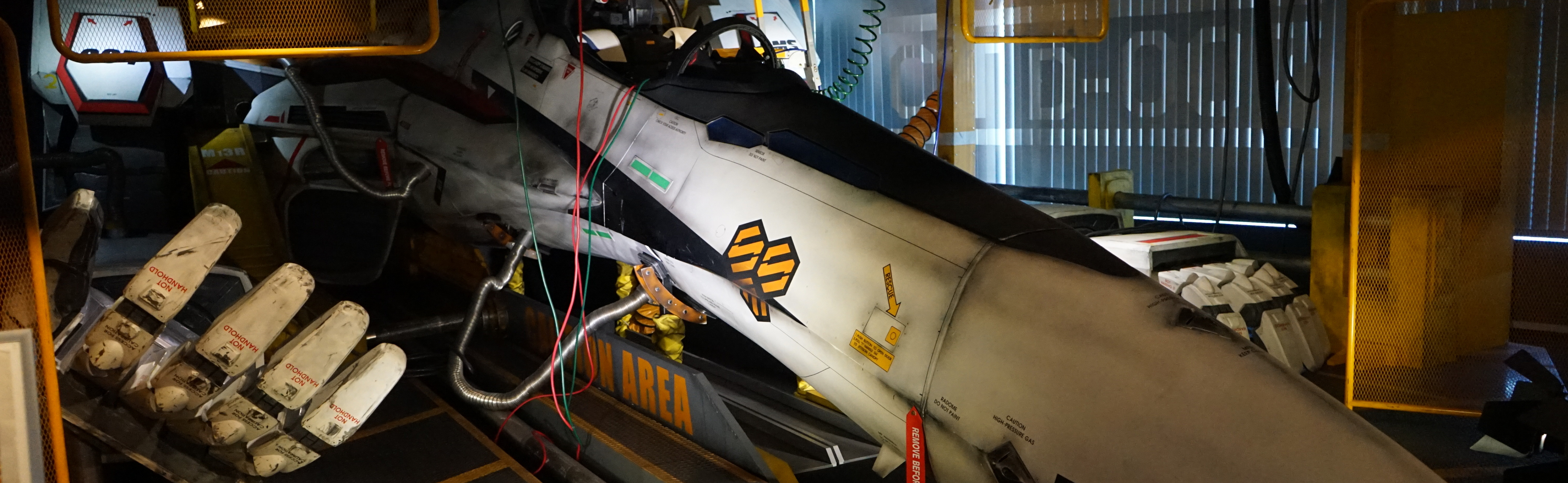 A full sized VALKYRIE VF-25F replica at the Tokyo Skytree Town Campus, Chiba Institute of Technology